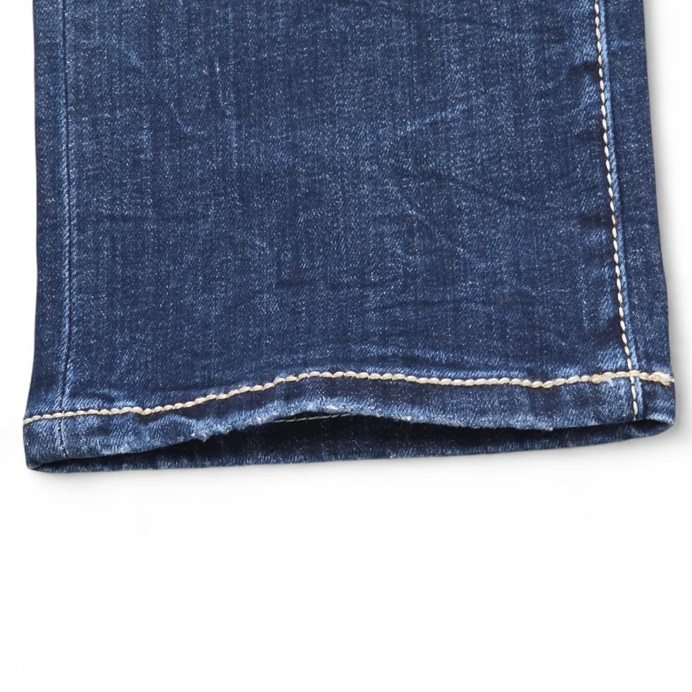 BKE Women's Payton Cuffed Stretch Capri Jean BGK413 Size 30 NWOT - Picture 9 of 16